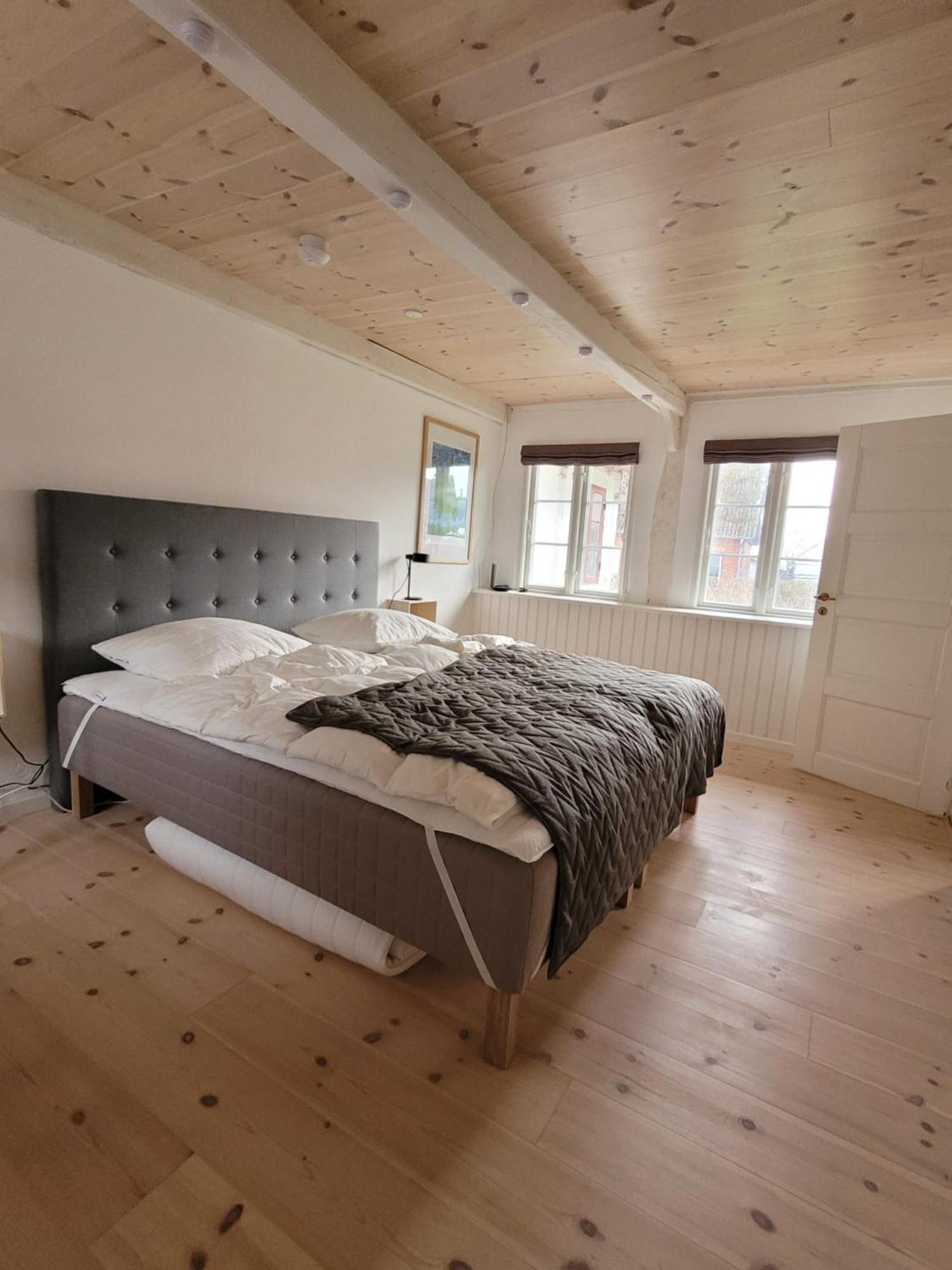 Ragnhilds Gard, Hostel Nyord エクステリア 写真