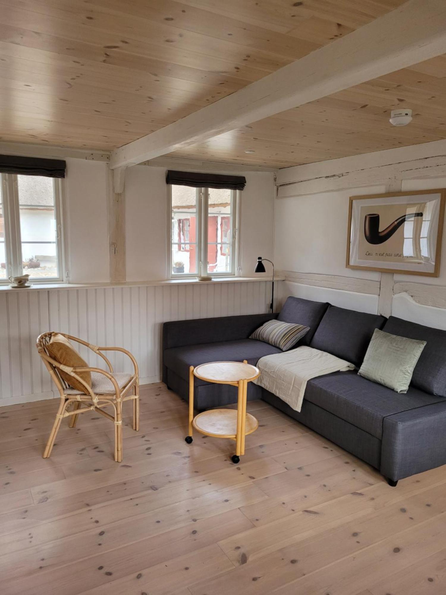 Ragnhilds Gard, Hostel Nyord エクステリア 写真